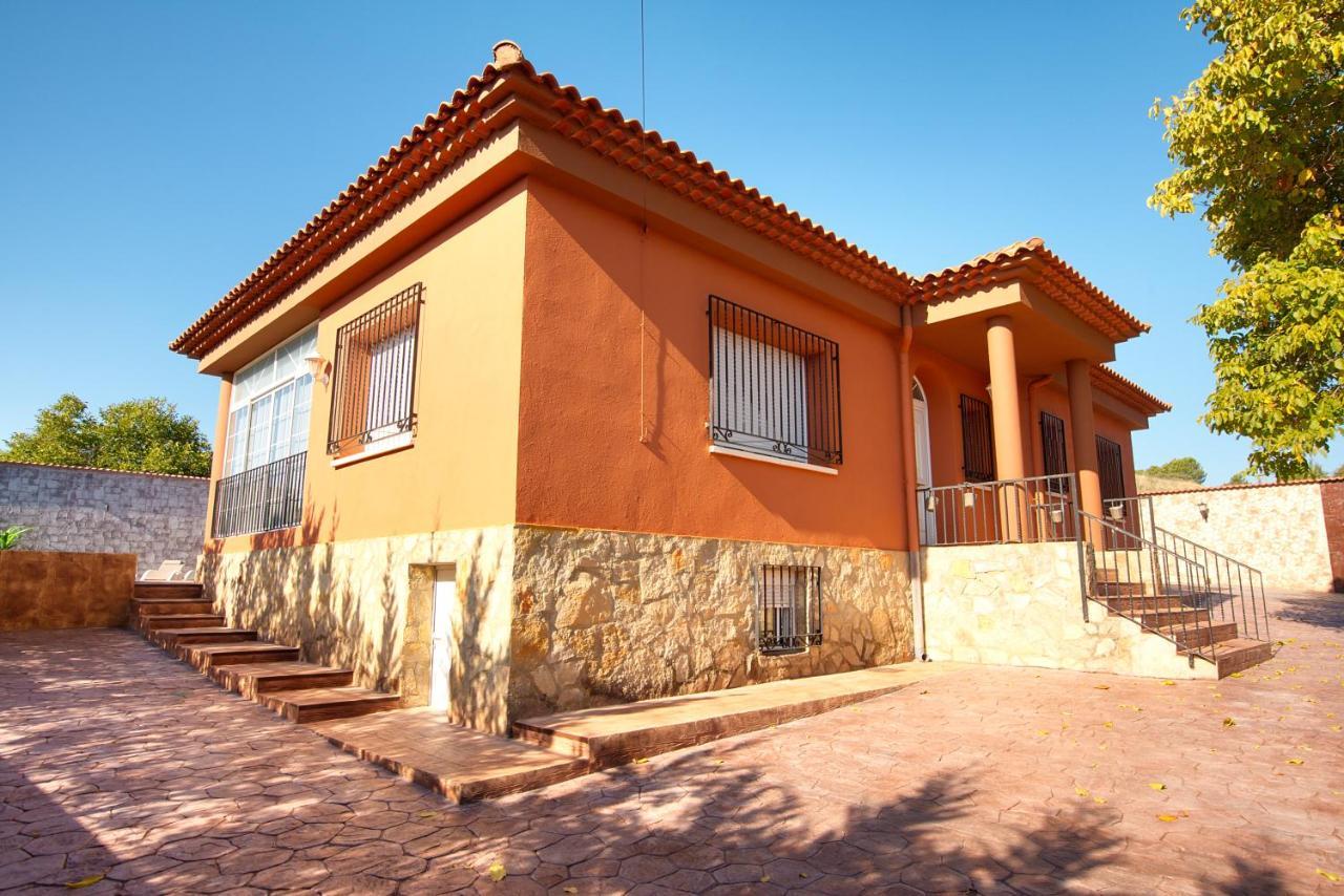 Cuencaloft Villa Del Tio Tomarro Villalba de la Sierra Luaran gambar